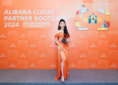 Alibaba Cloud — Kick Off FY25 — ảnh 2/27