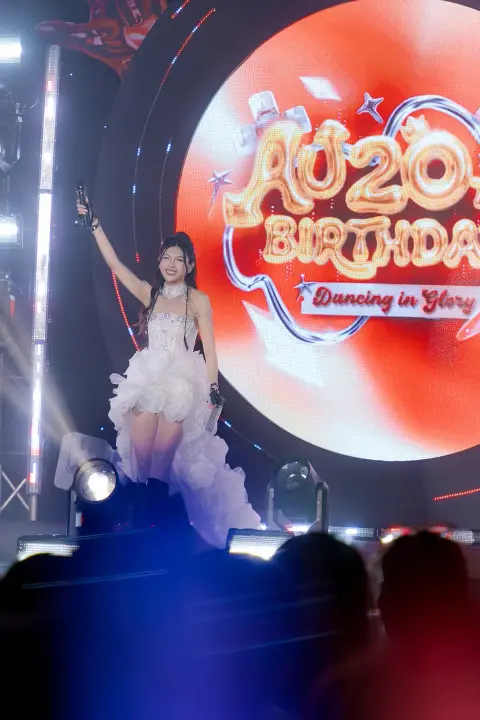 Đại tiệc Sinh nhật Audition 20 tuổi — Dancing in Glory — ảnh 18/37