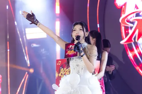 Đại tiệc Sinh nhật Audition 20 tuổi — Dancing in Glory — ảnh 32/37
