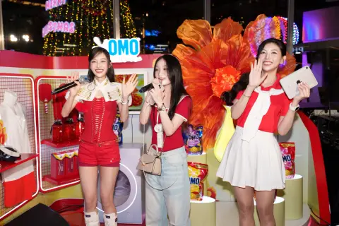 OMO — Ca sĩ Juky San · Lotte Mart — ảnh 6/17