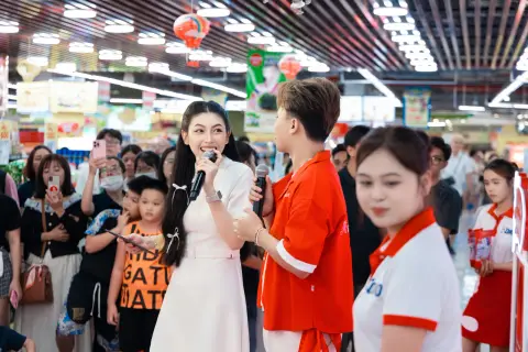 OMO — Gia đình Anh tài HuyR — ảnh 17/26