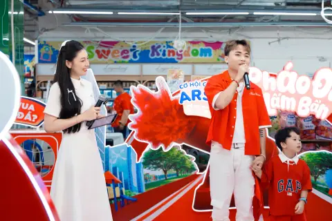 OMO — Pháo Đài Lấm Bẩn · Gia đình Anh tài HuyR — ảnh 8/20