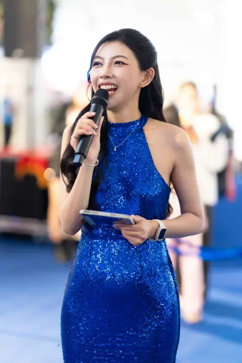 PNJ — Đại Tiệc Ưu Đãi · Ca sĩ Anh Tú — ảnh 22/53