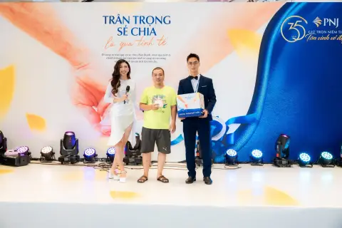 PNJ — Event 20/10 · Ca sĩ Tăng Phúc — ảnh 21/48