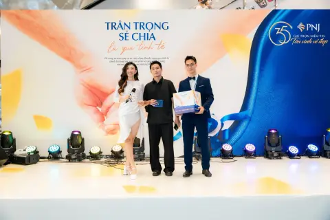PNJ — Event 20/10 · Ca sĩ Tăng Phúc — ảnh 46/48