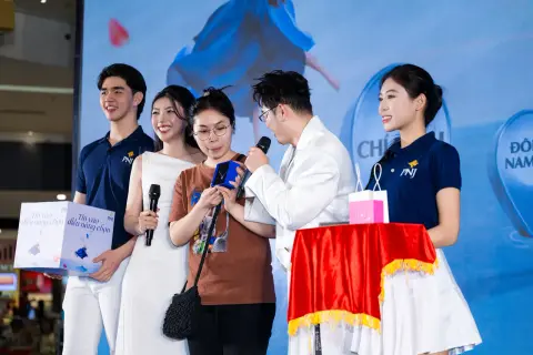 PNJ — Event 8/3 · Ca sĩ Thanh Duy — ảnh 33/35
