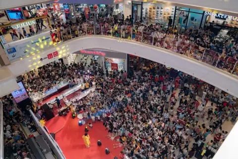 PNJ — Xuân PNJ · Ca sĩ Anh Tú — ảnh 4/21