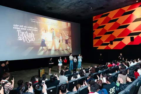 Cinetour — Tay Anh Giữ Một Vì Sao — ảnh 9/22