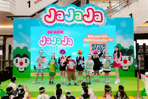 Premiere — Ja Ja Ja — ảnh 22/23