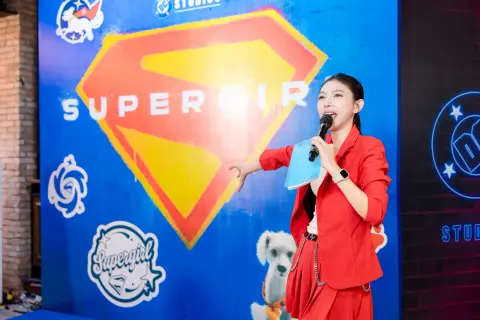 Premiere — Supergirl — ảnh 13/20