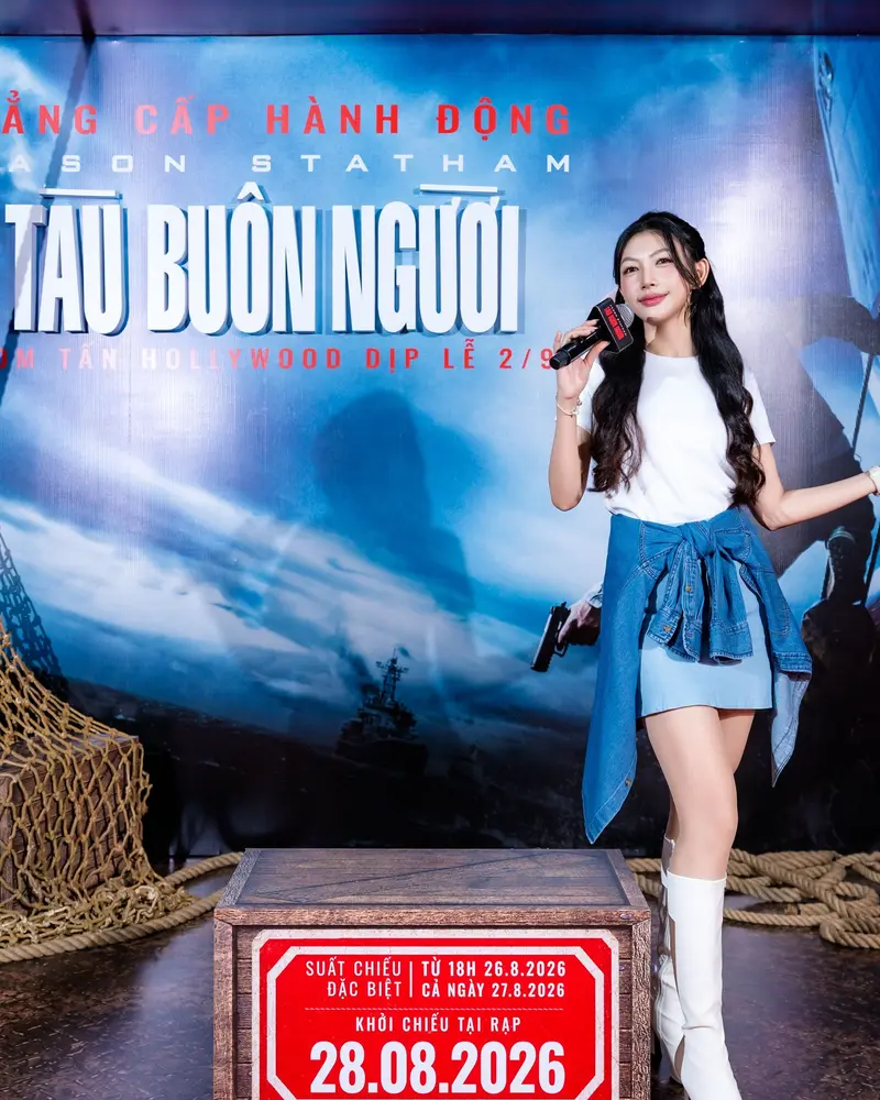 Premiere — Tàu Buôn Người — Công chiếu