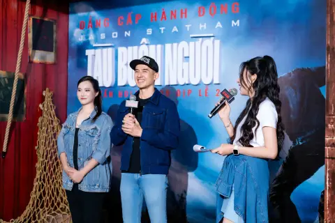 Premiere — Tàu Buôn Người — ảnh 21/44